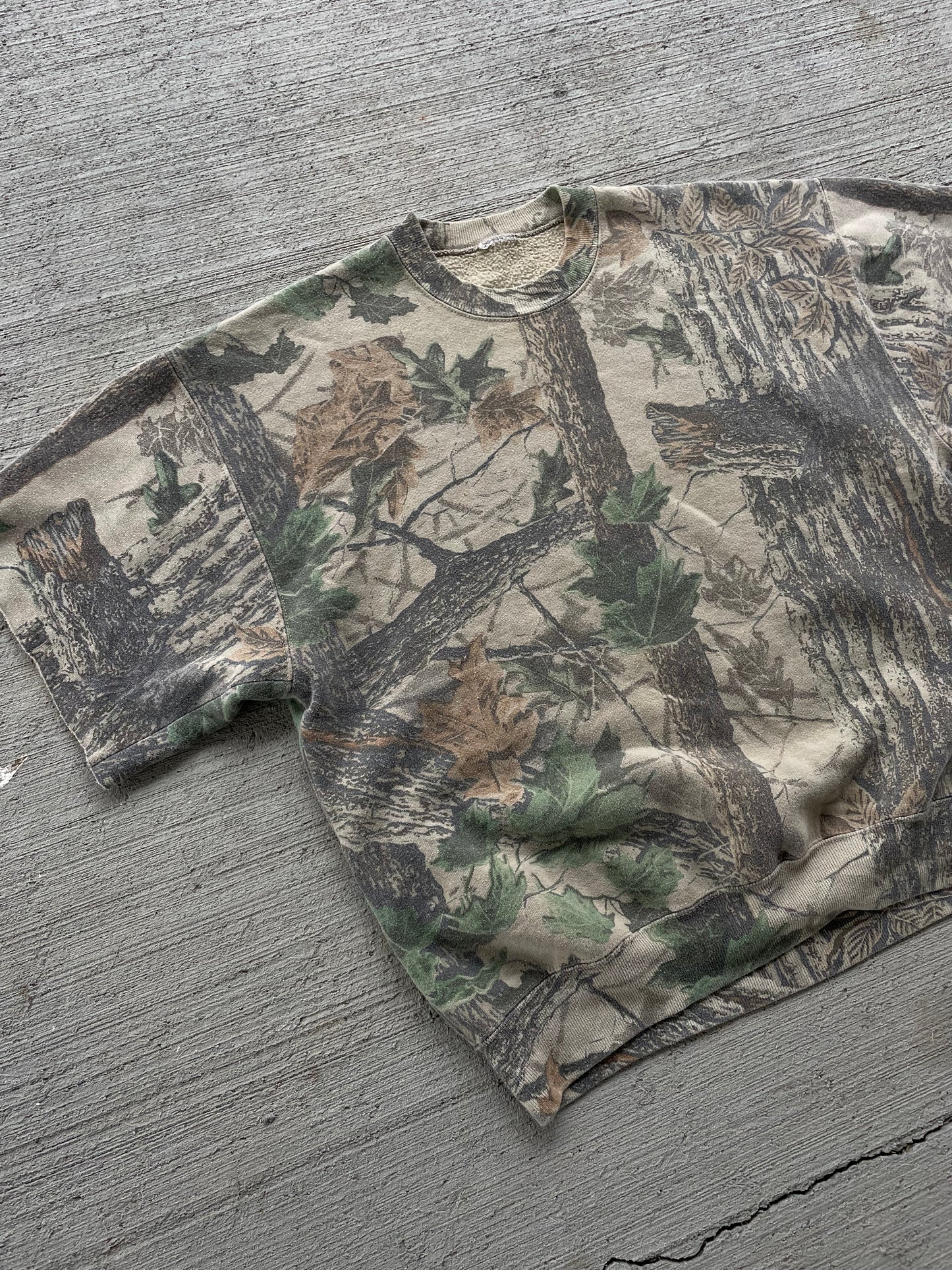90s Camo Sleeve Cut Crewneck