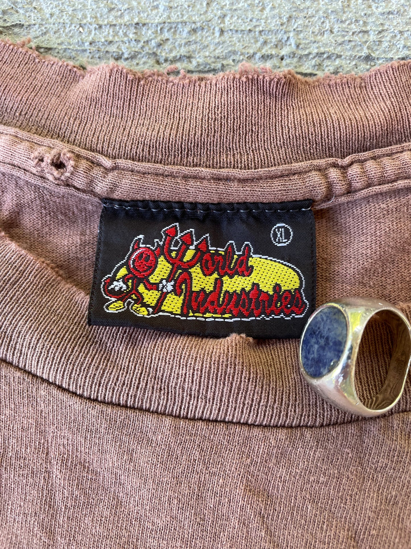 Vintage World Industries Tee