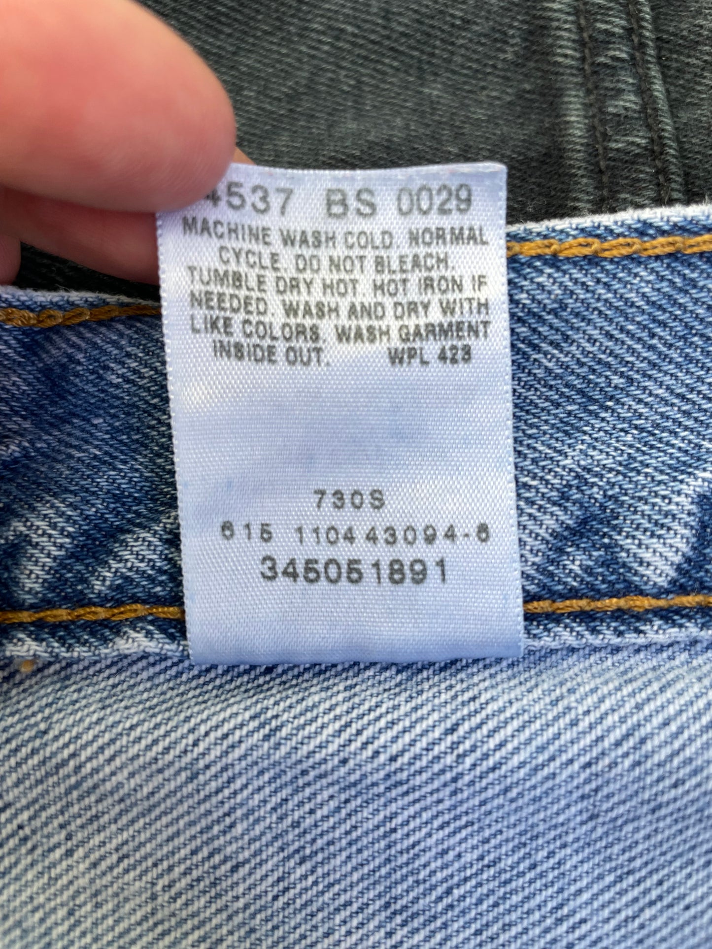 Y2K Levi’s Denim Shorts