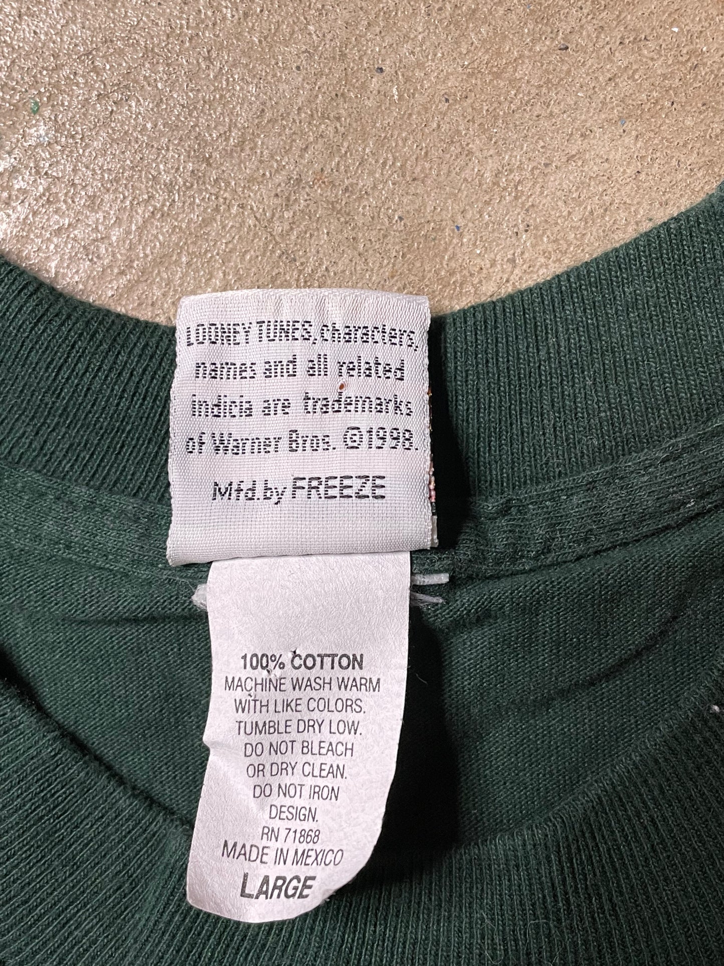 1998 Looney Tunes Tweety Tee