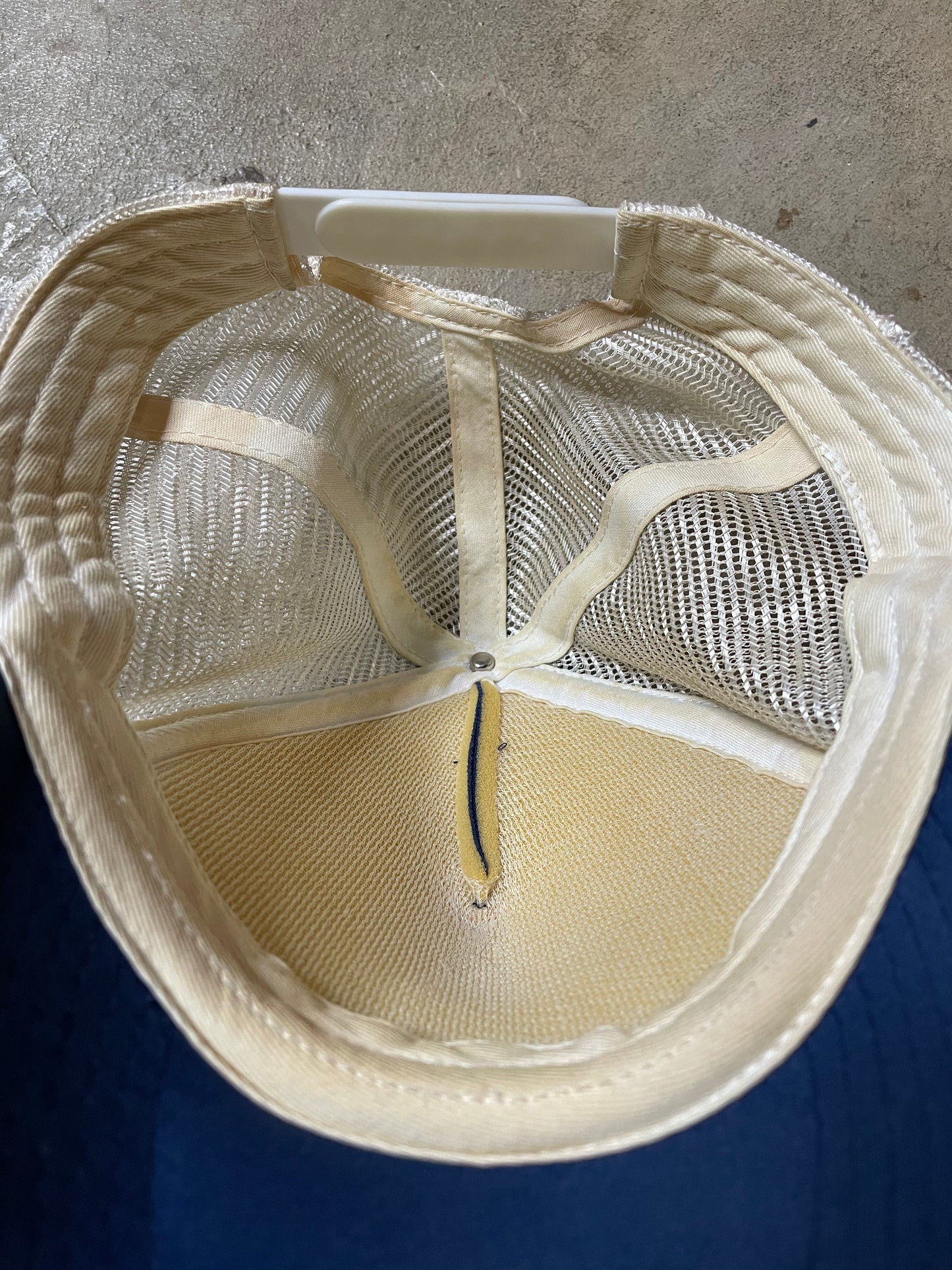 1990s ‘Cooters Towing’ Trucker Hat