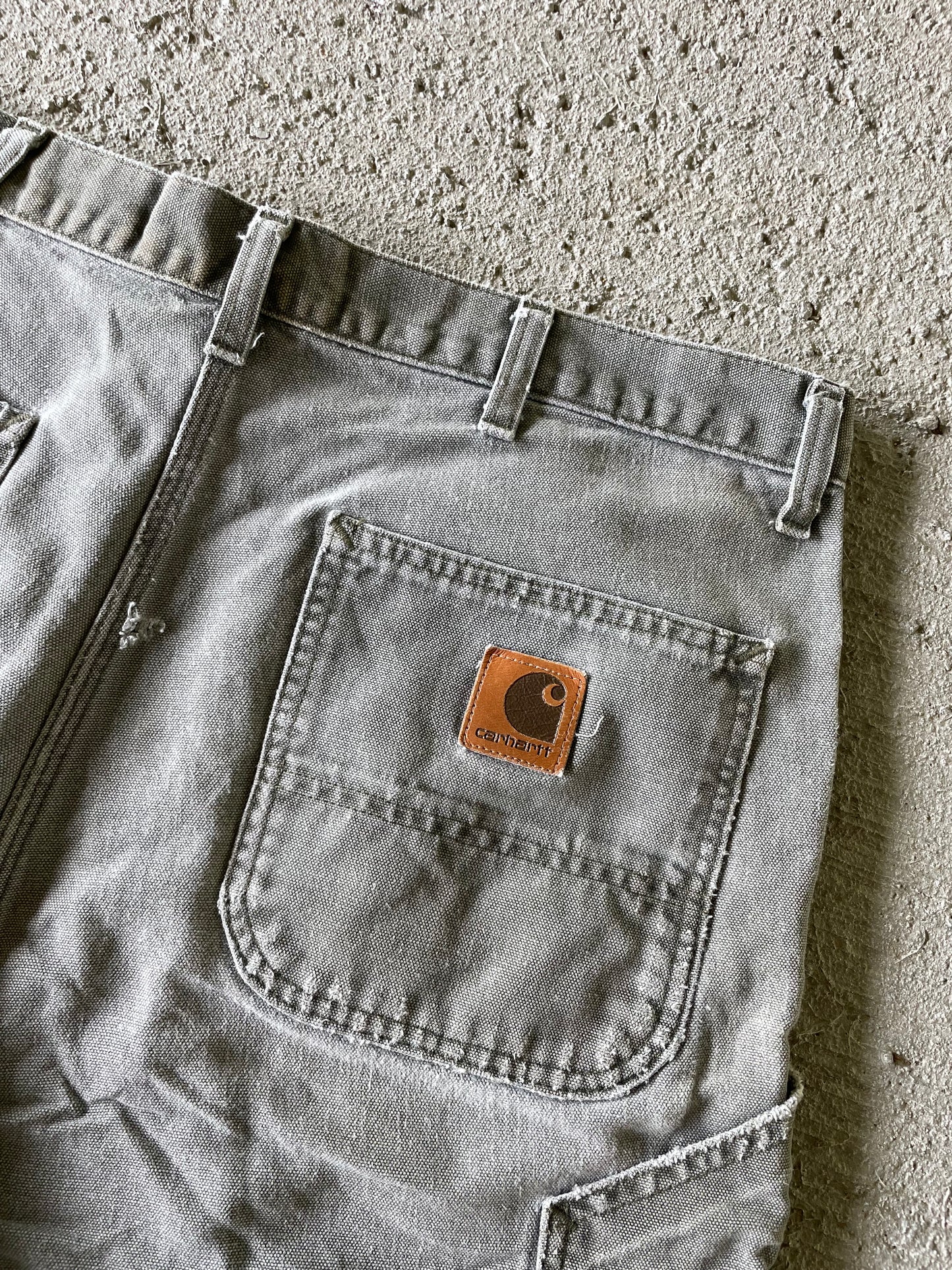 2000s Distressed Olive Carhartt Shorts