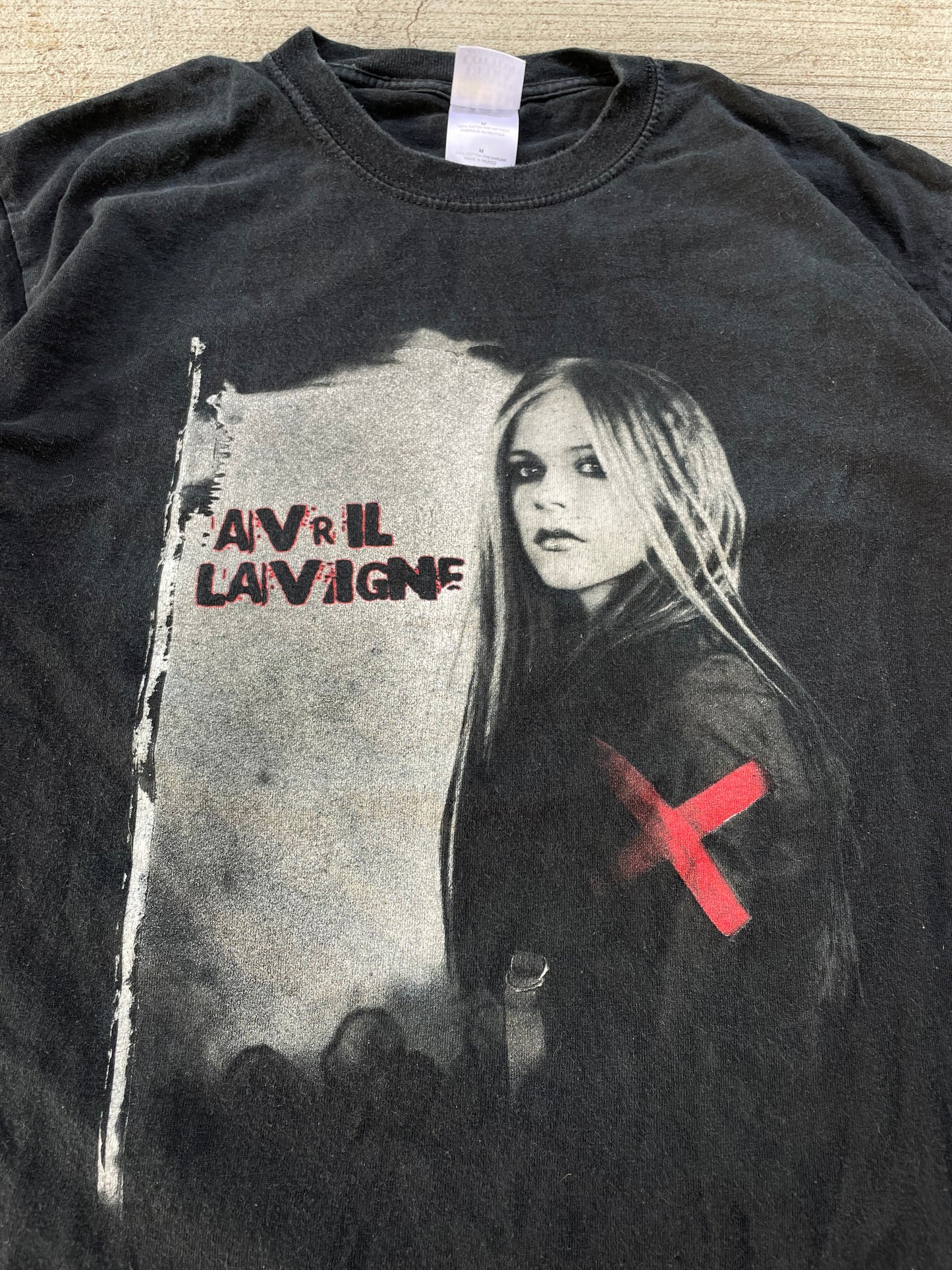 2004 Avril Lavigne Tour Tee