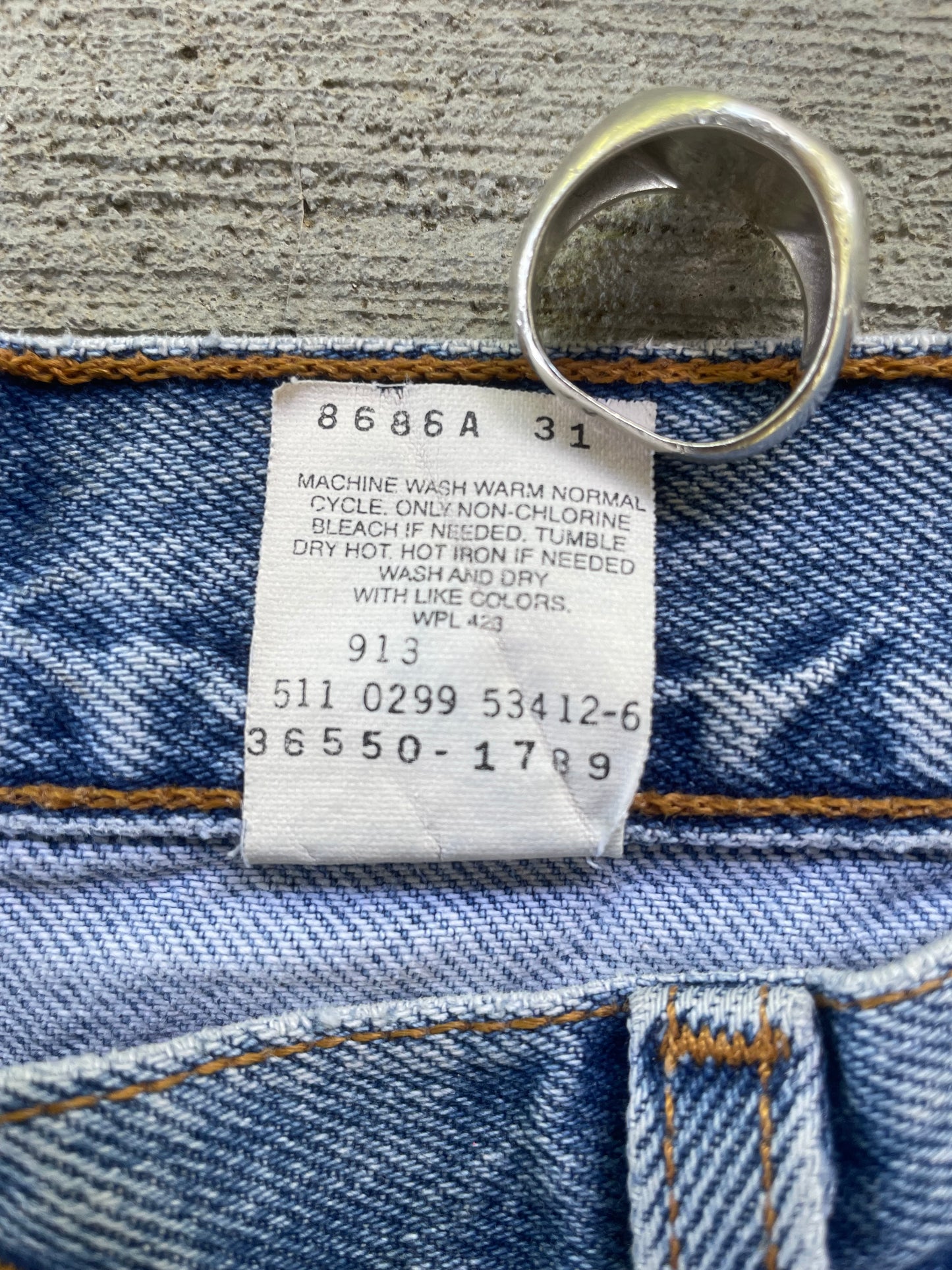 Vintage 1999 Levi’s 550 Jorts