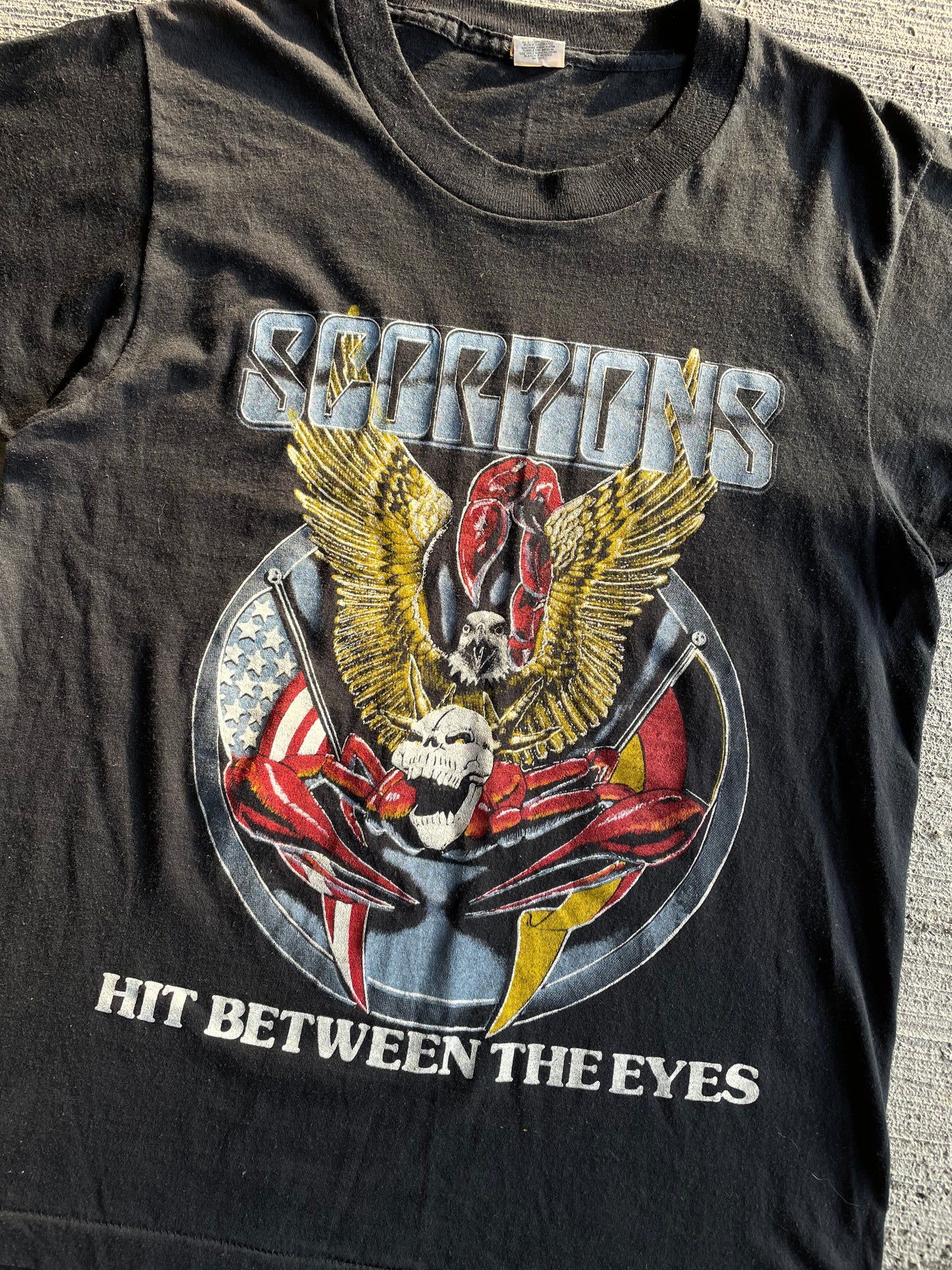 1990 Scorpions ‘Hit Between the Eyes’ Tee