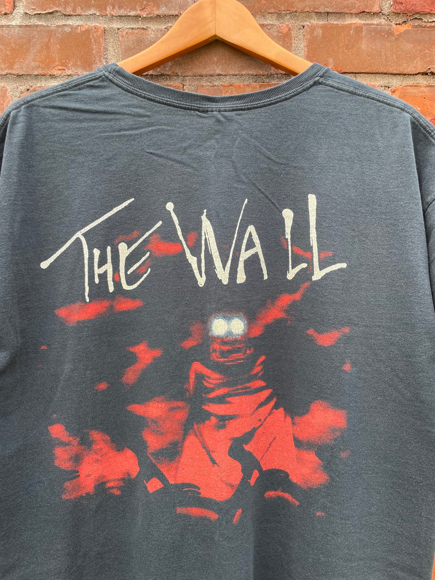 2000s Pink Floyd The Wall Tee