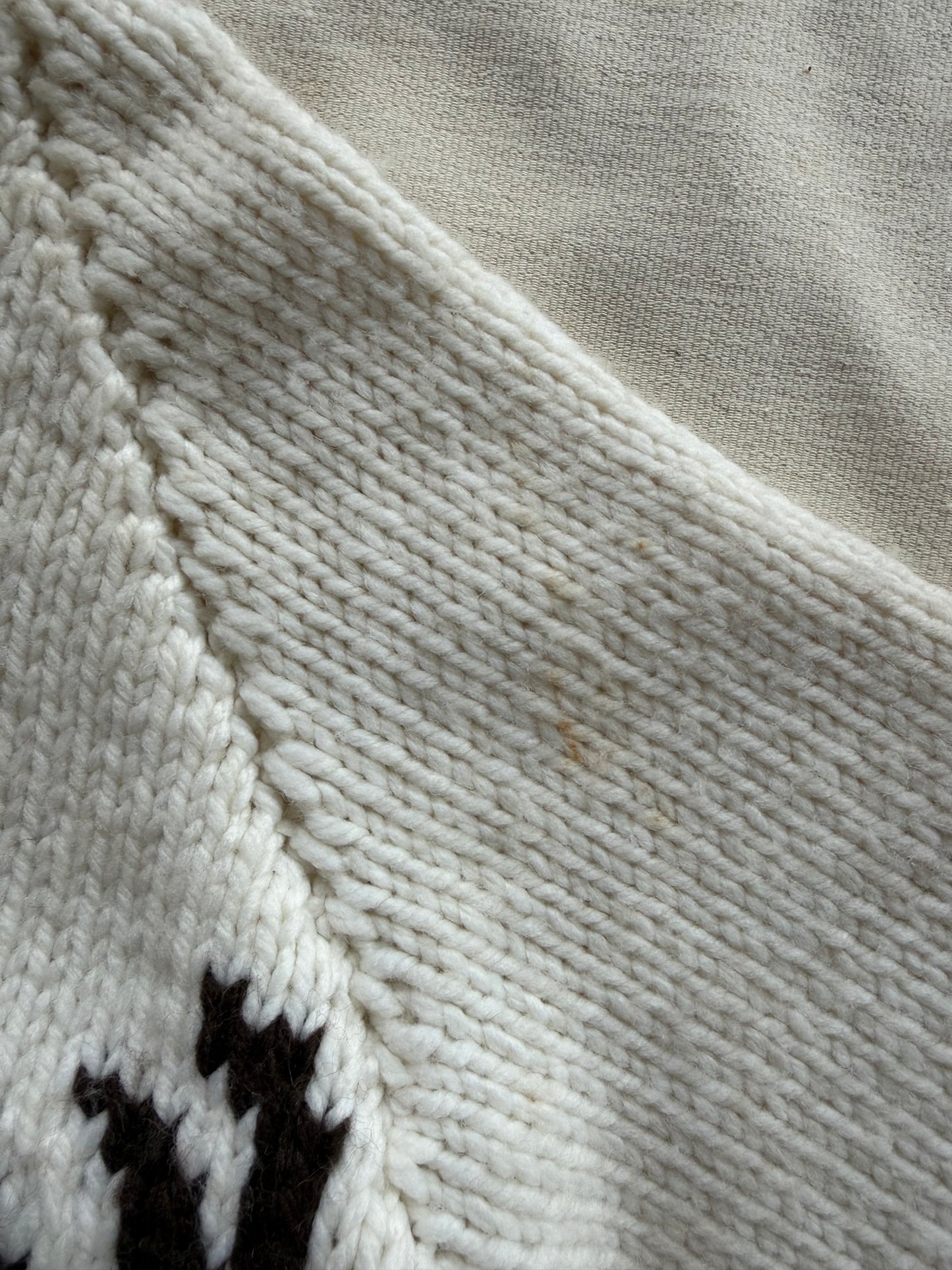 Vintage 1950s/60s Cowichan Deer Cardigan