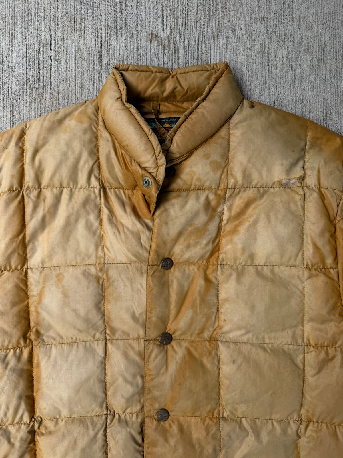 Vintage 1960s Eddie Bauer Sun Faded Goose Down Quilted Jacket