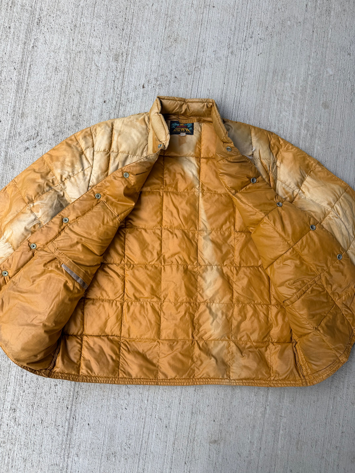 Vintage 1960s Eddie Bauer Sun Faded Goose Down Quilted Jacket