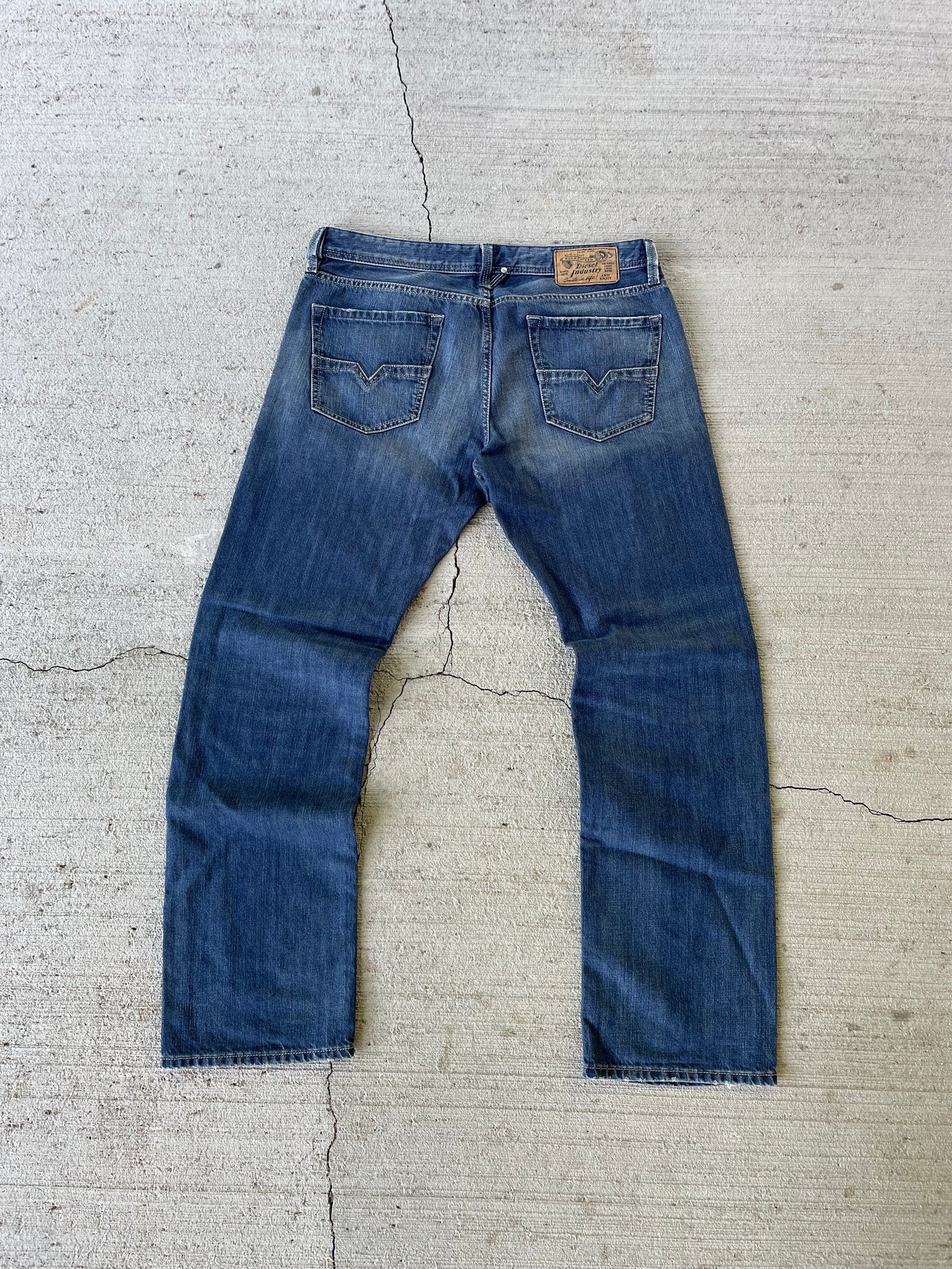 2000s Diesel Larkee Jeans