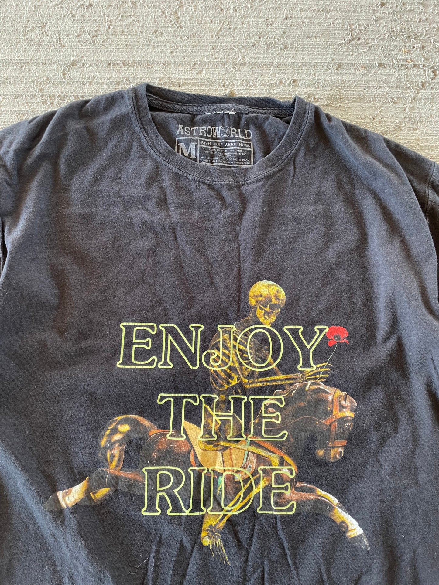 2018 Travis Scott Astroworld ‘Enjoy the Ride’ tee