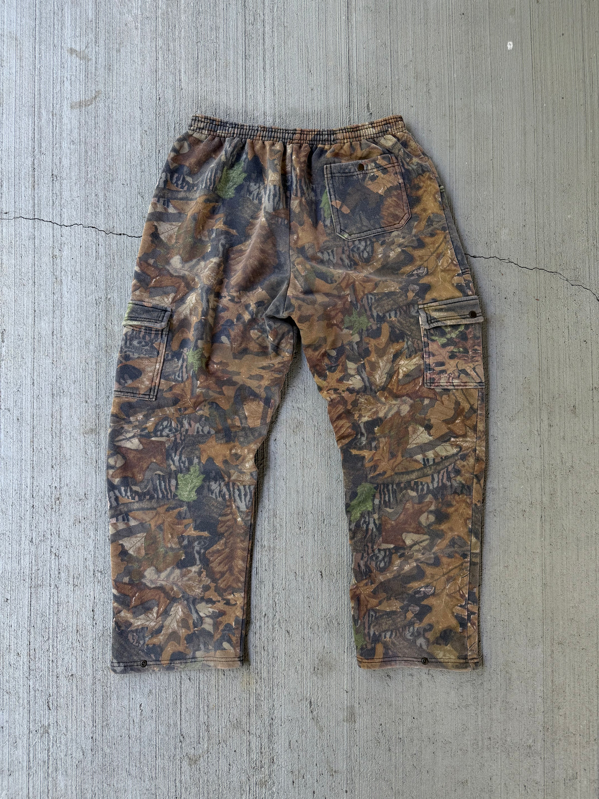 Vintage 1990s Jerzees Outdoors Camo Cargo Sweatpants