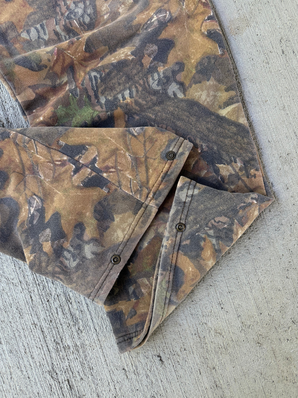 Vintage 1990s Jerzees Outdoors Camo Cargo Sweatpants