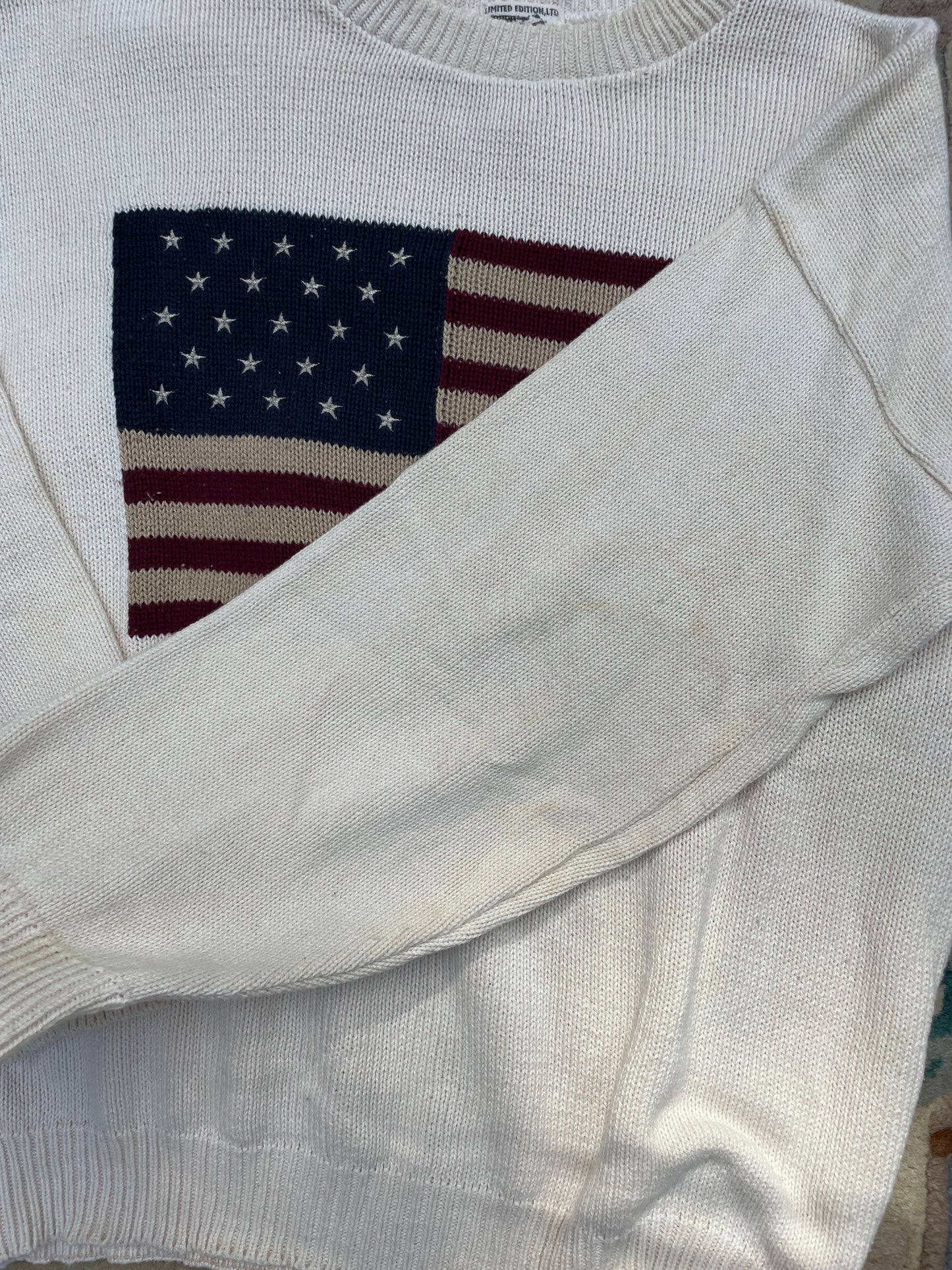 Vintage 1990s American Flag Knit Sweater