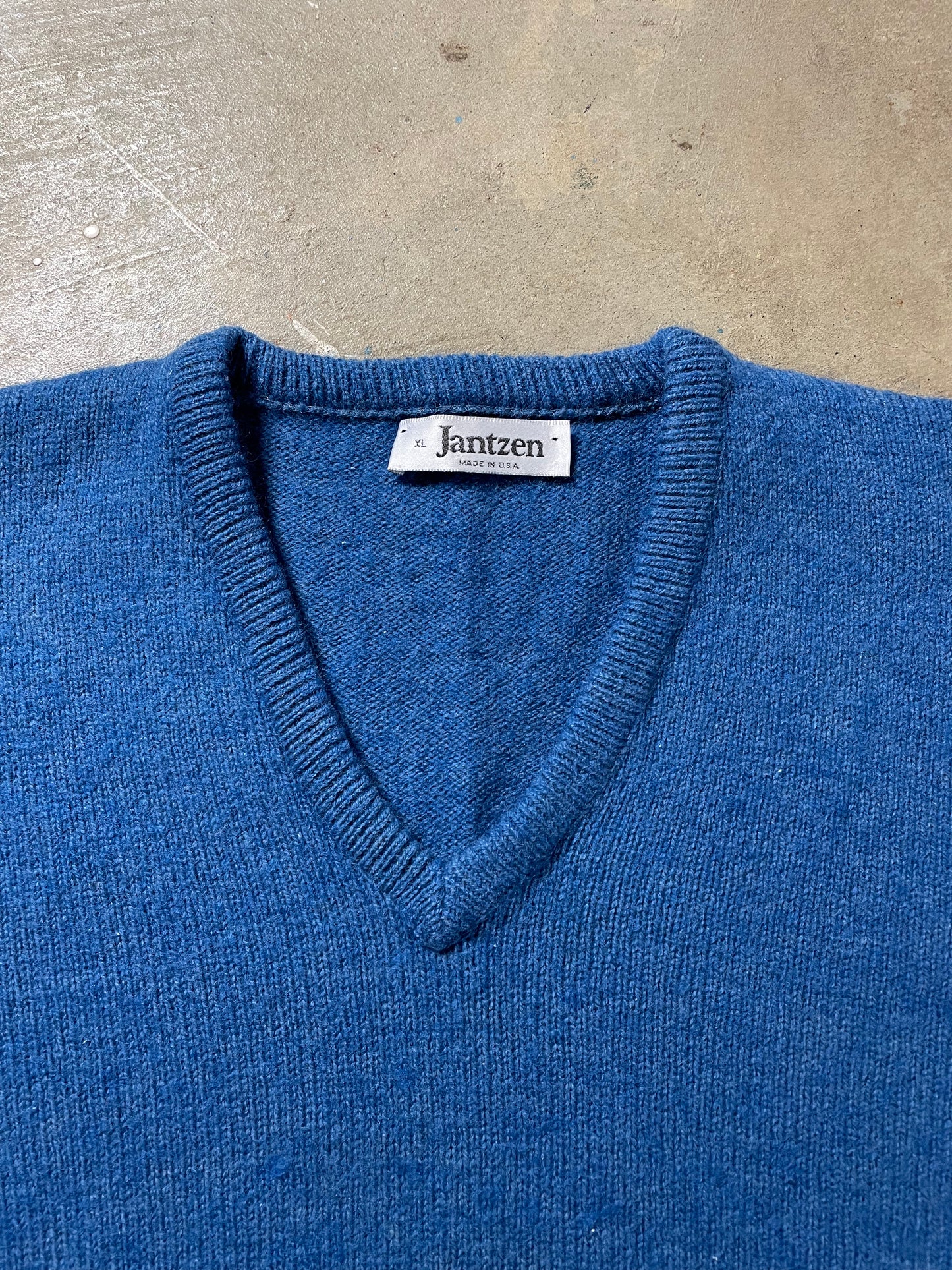 1980s Jantzen V-Neck Sweater
